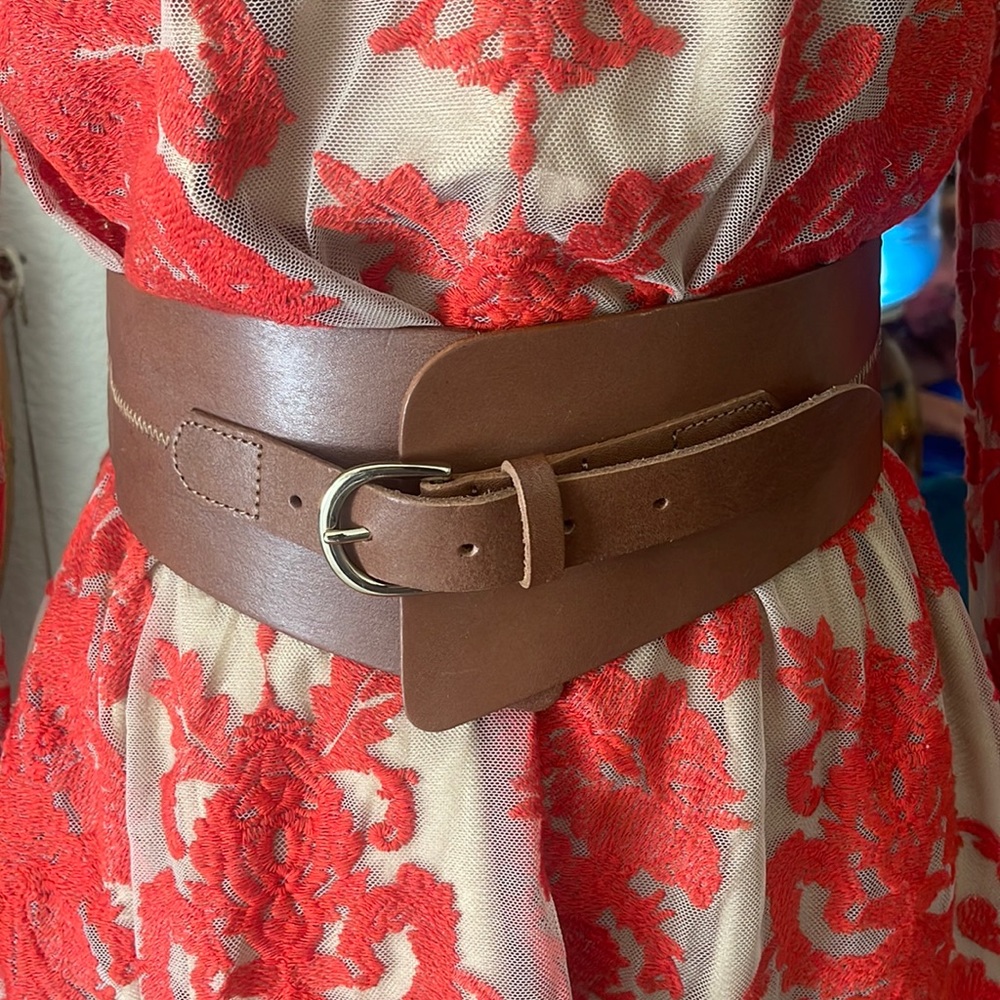 Linea Pelle belt